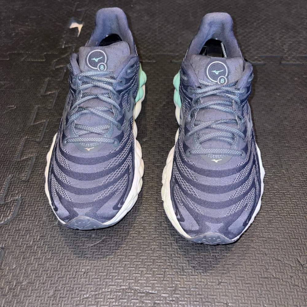Mizuno Wave Sky 8 J1GD240225 Sneaker Women's Size 10 Blue Running Shoes